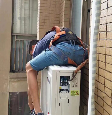 濠江空调移机